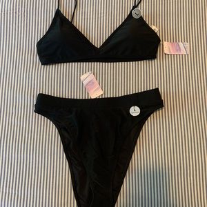 Forever High-Waist Bikini 👙